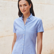 Women's modern short sleeve Oxford shirt